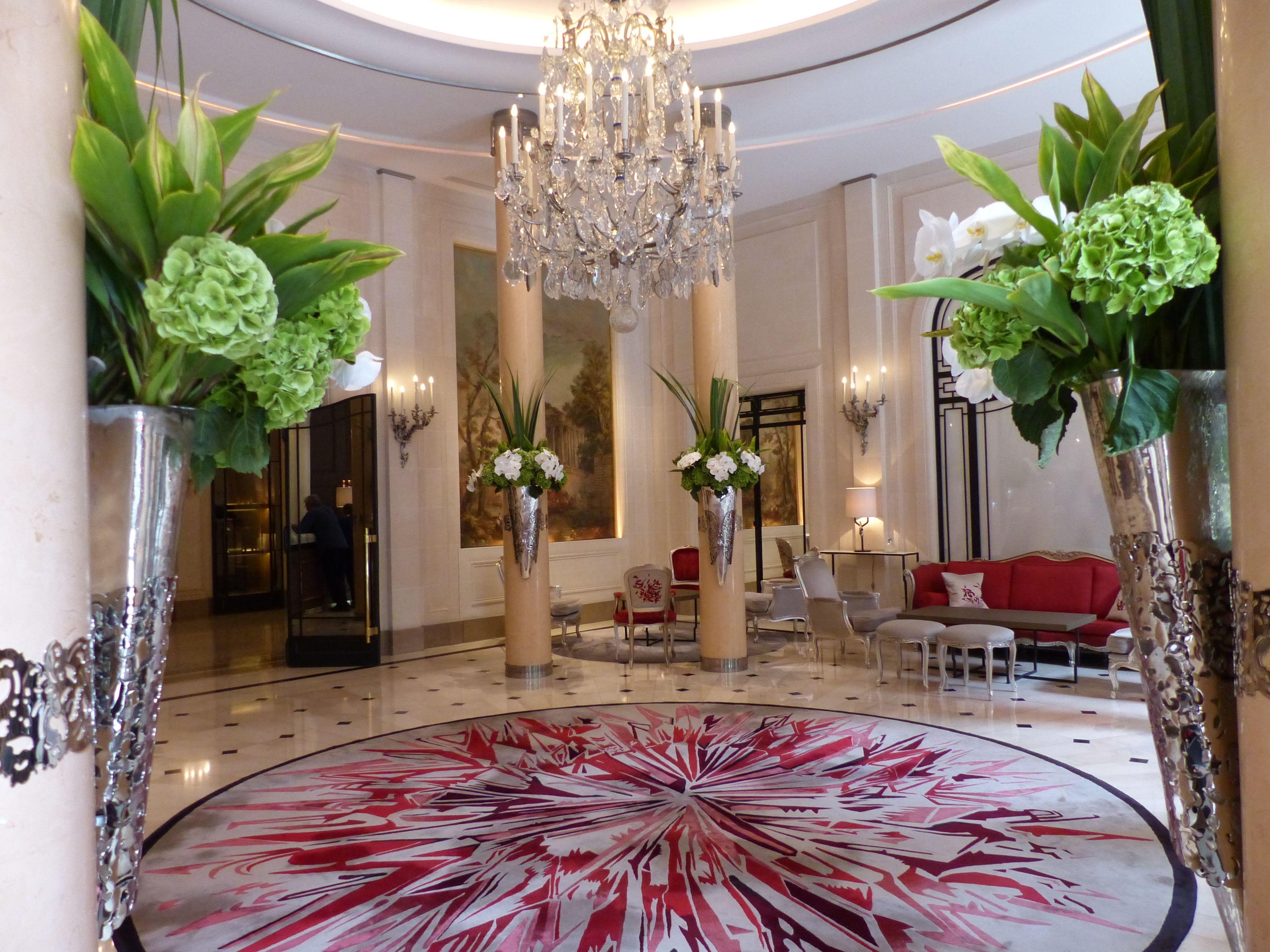 Hotel Plaza Athénée - Dorchester Collection