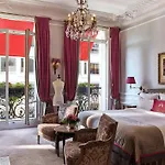 Hôtel Plaza Athénée - Dorchester Collection