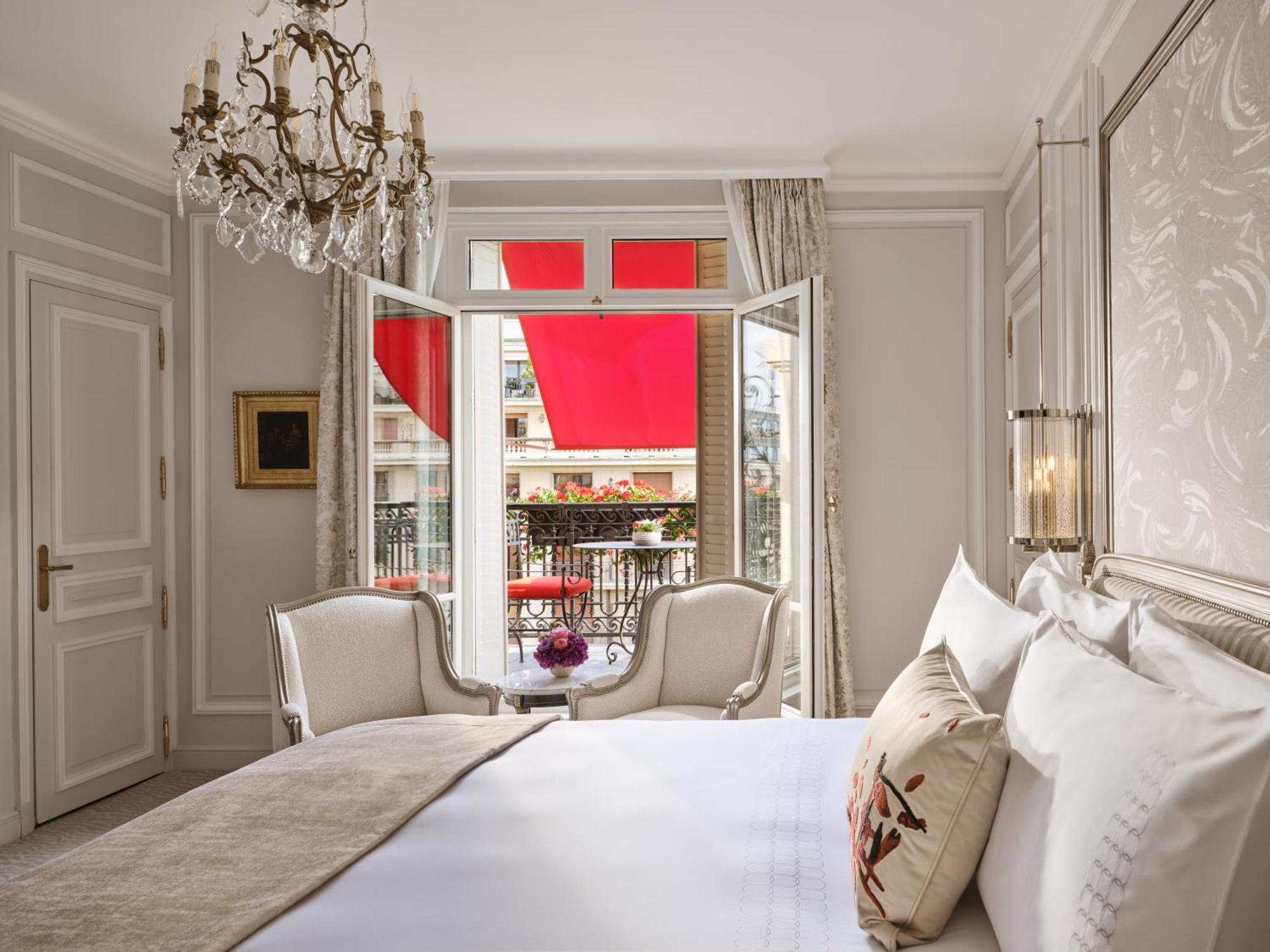 Plaza Athénée - Dorchester Collection 5* Parigi