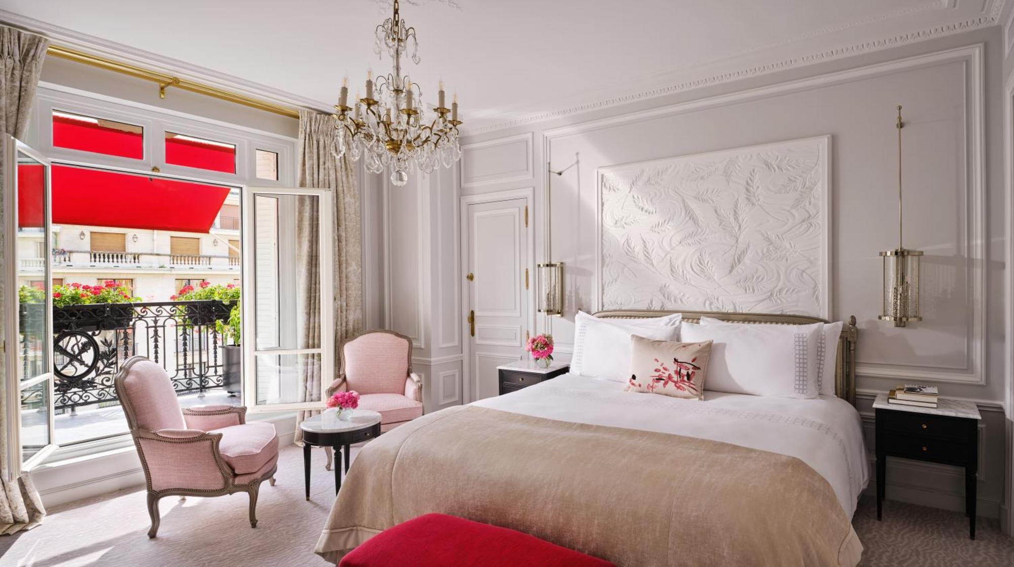 Plaza Athénée - Dorchester Collection Hotel Parigi