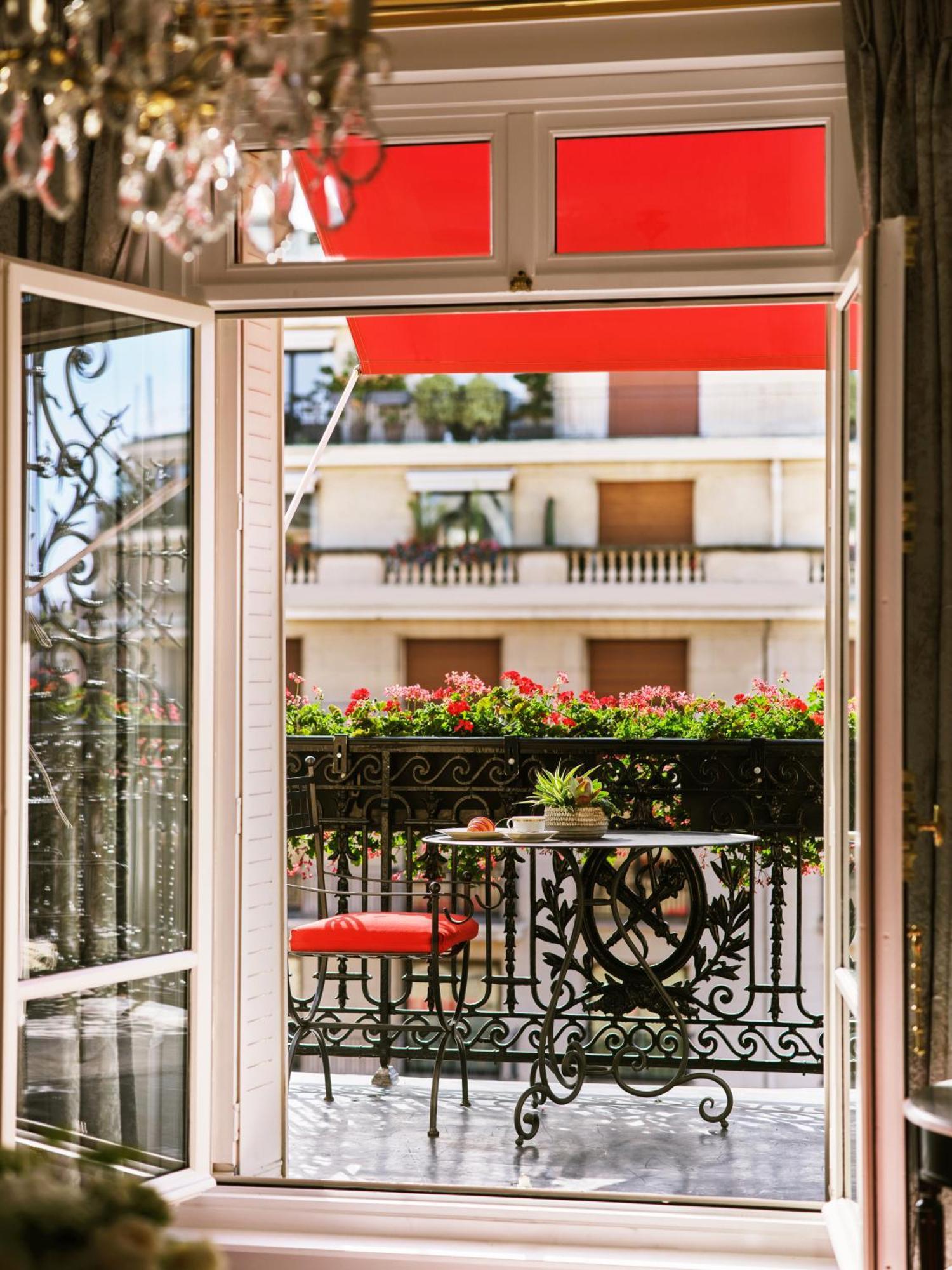 Plaza Athénée - Dorchester Collection 5* Parigi