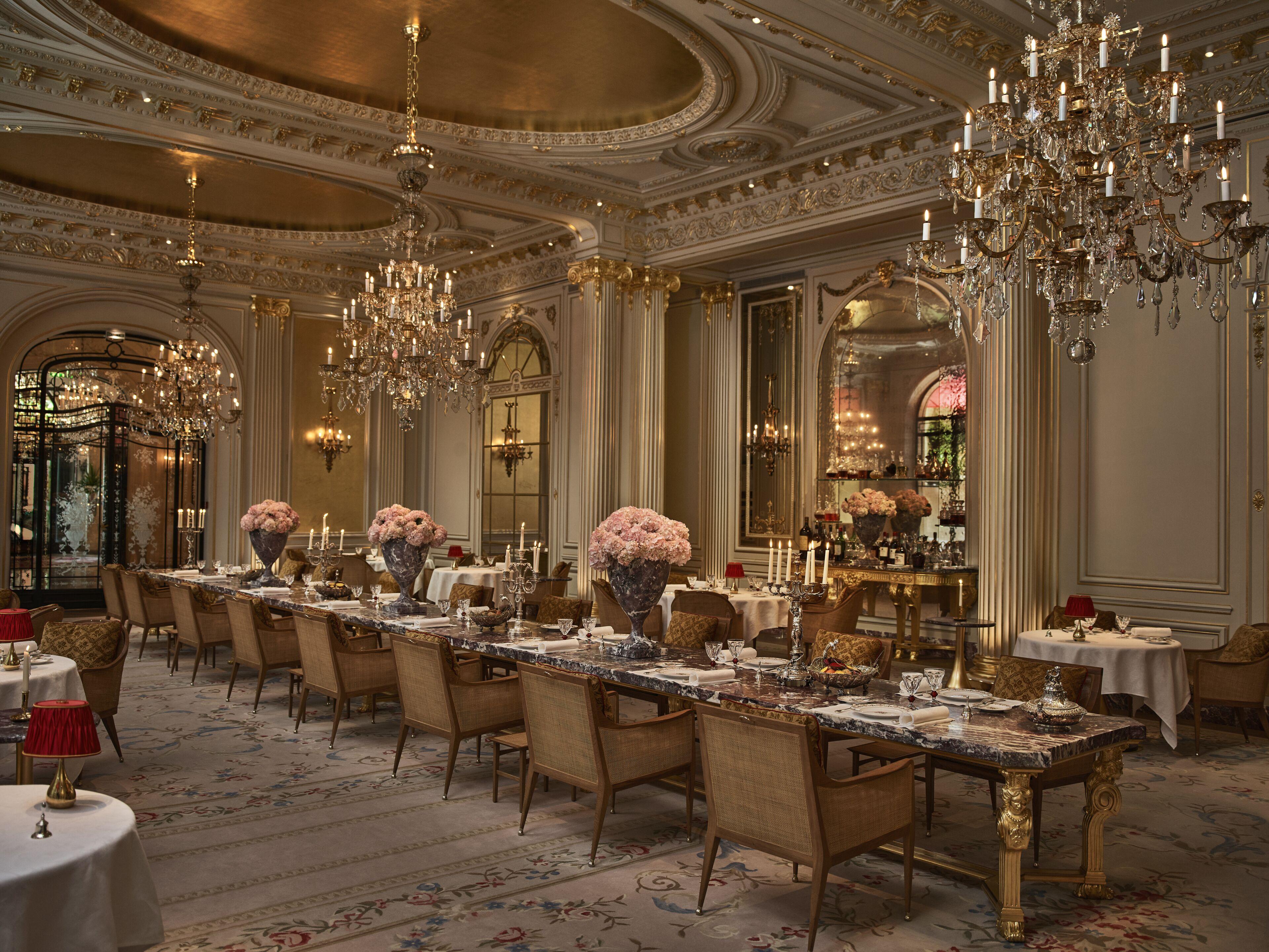 Plaza Athenee - Dorchester Collection 5* Paris
