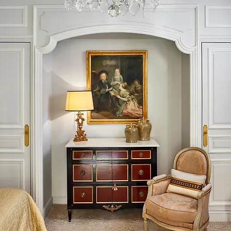 Plaza Athénée - Dorchester Collection Parigi