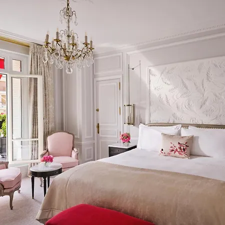 Plaza Athénée - Dorchester Collection Parigi