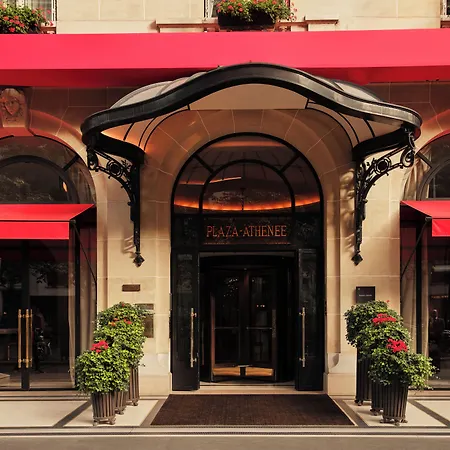 Hotel Plaza Athénée - Dorchester Collection Parigi