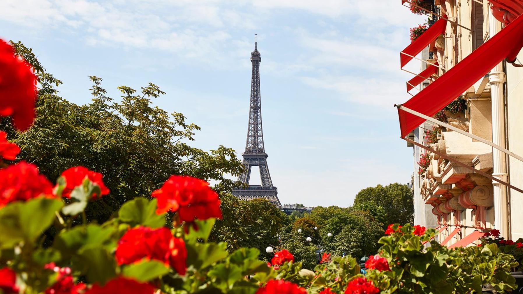 Hotel Plaza Athénée - Dorchester Collection 5*